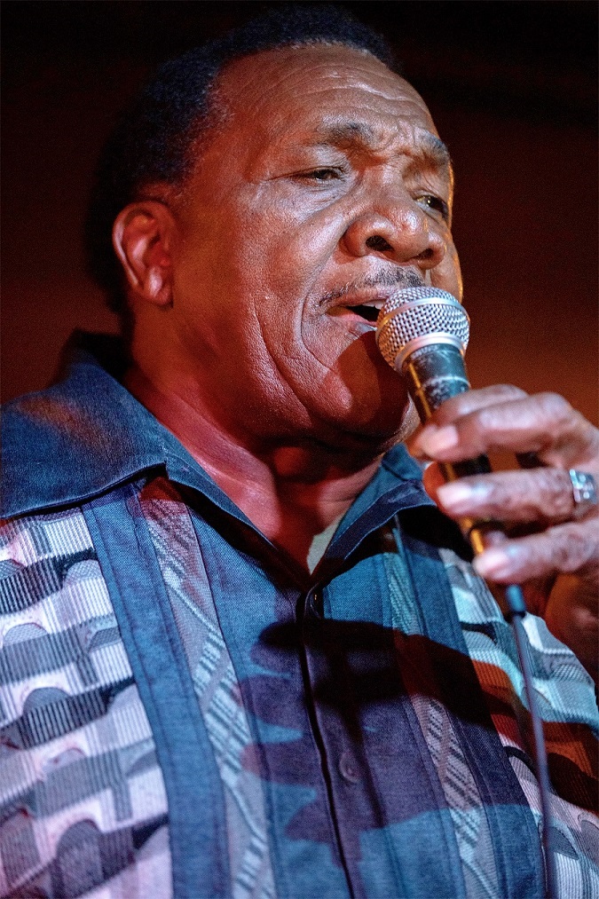 Willie Buck Live